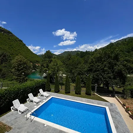 Villa Pjene