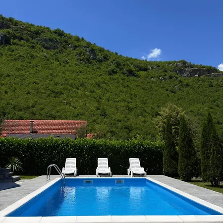 Pjene Villa Konjic