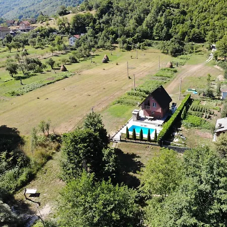 Villa Pjene